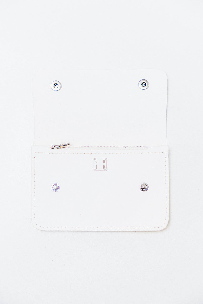 Guidi-wallet-white-amarees