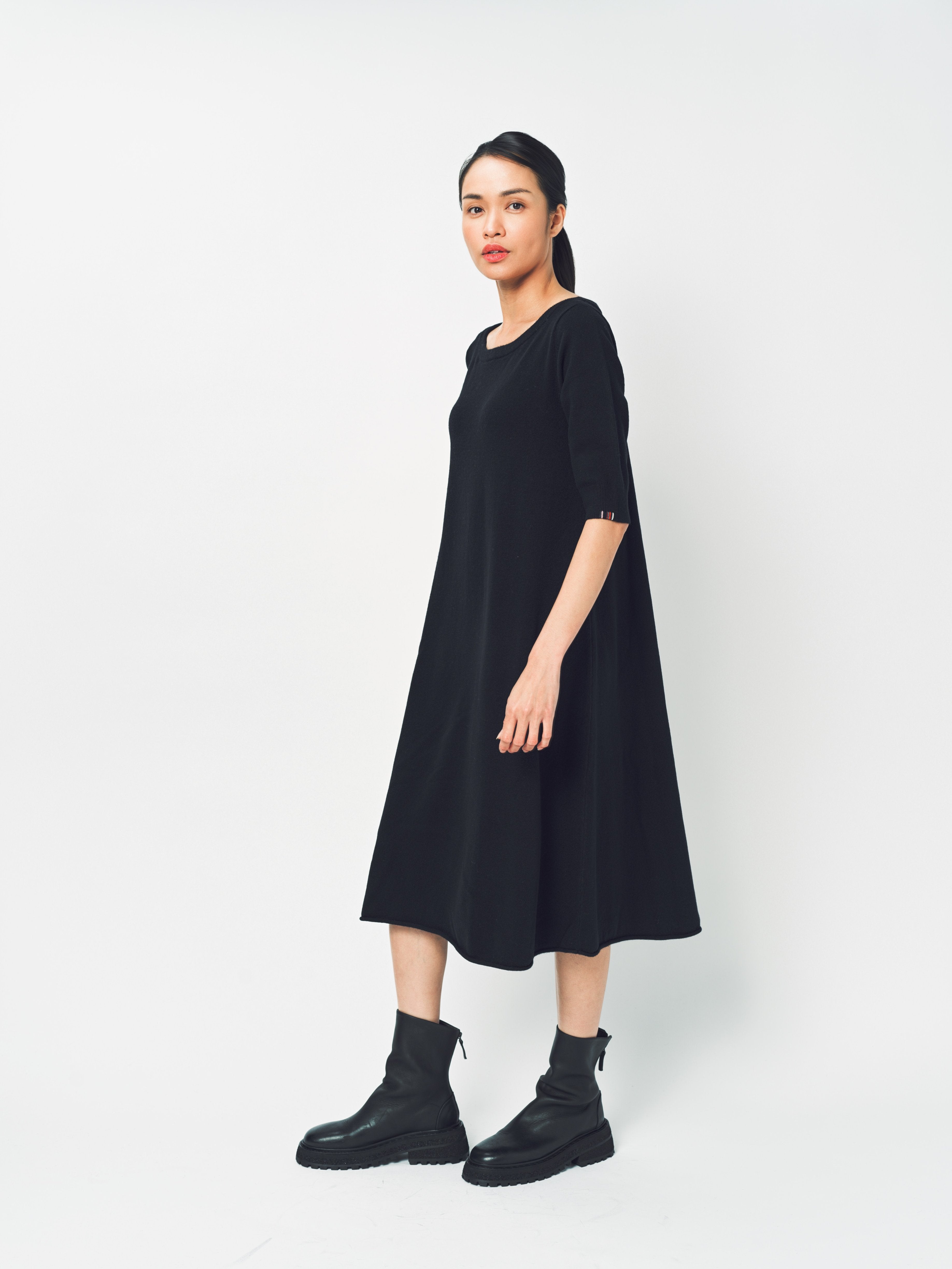 Extreme Cashmere No 439 Gina Dress Raven / One size