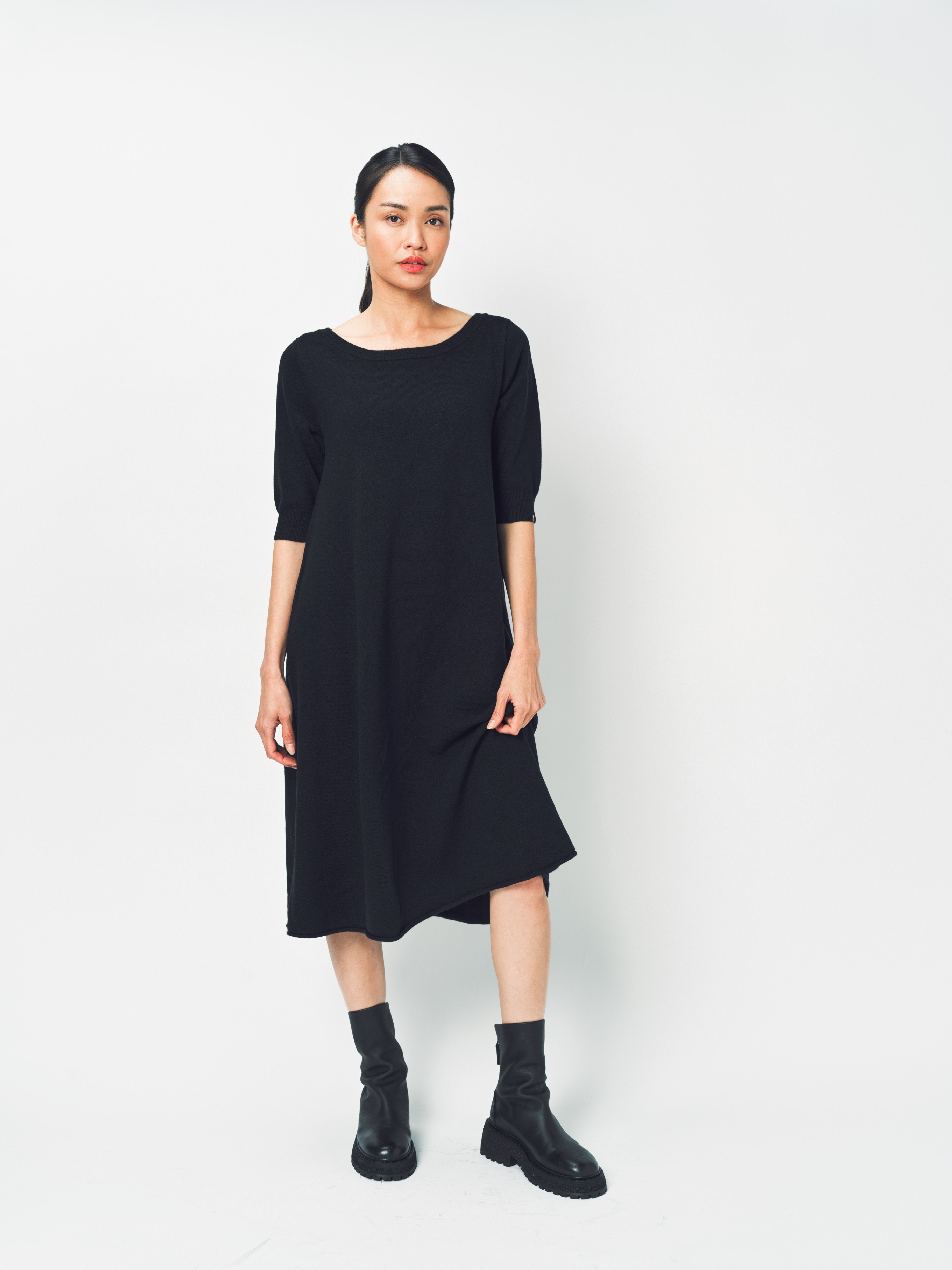 Extreme Cashmere No 439 Gina Dress Raven / One size