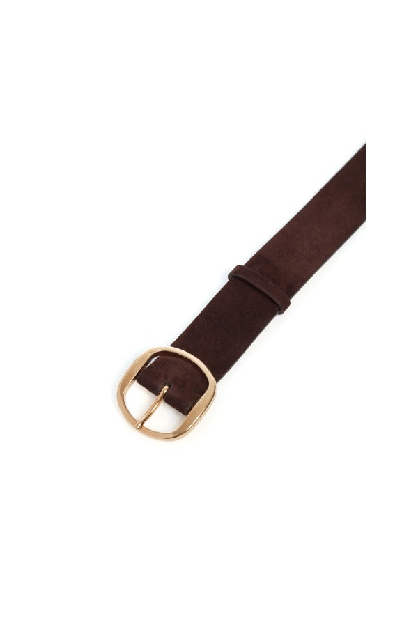 Buckle view of dark brown elster belt on white background, with mo model shown.