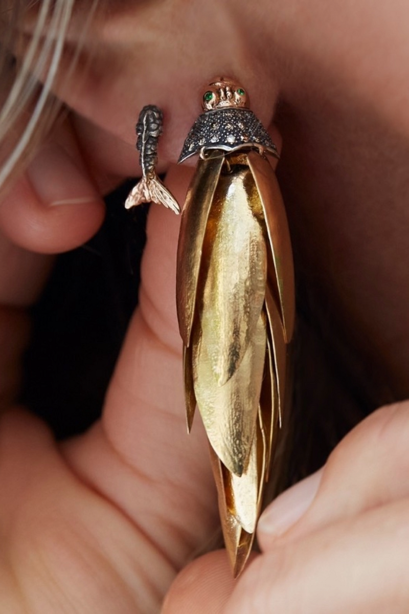 18K Yellow Gold Scarab Bunch Single Earring