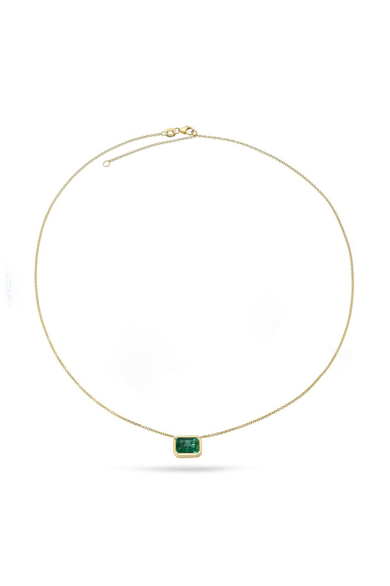 18K Yellow Gold Green Emerald Bezel Set E/W Necklace