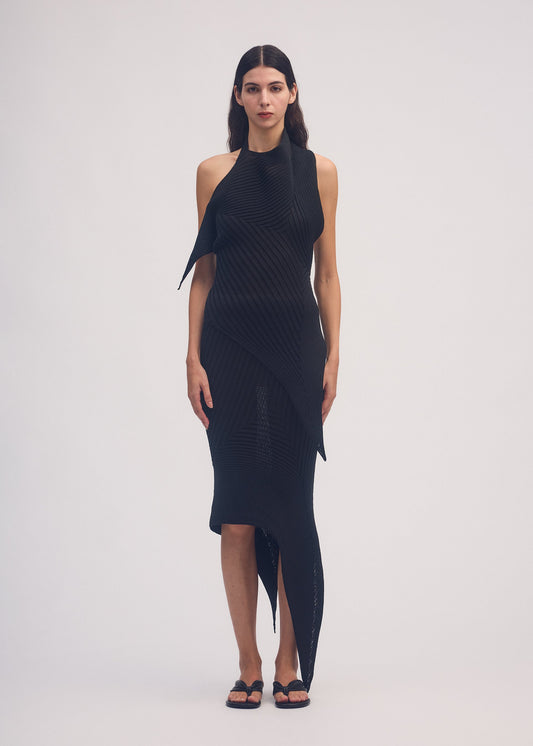Subdued Dress - Black