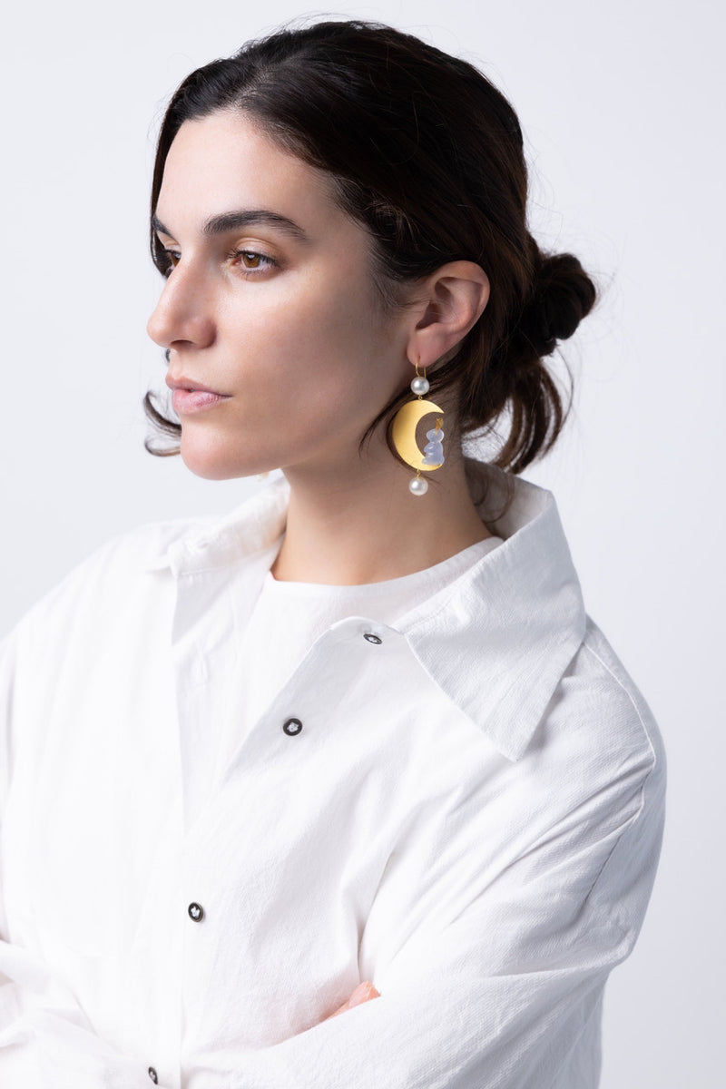 22K Yellow Gold Blue Chalcedony and Pearl Small Guileri Earrings
