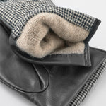 Arts-and-Science-combi-glove-black-amarees
