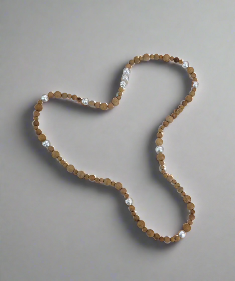 Sandlewood Beads and Australian Southsea Baroque