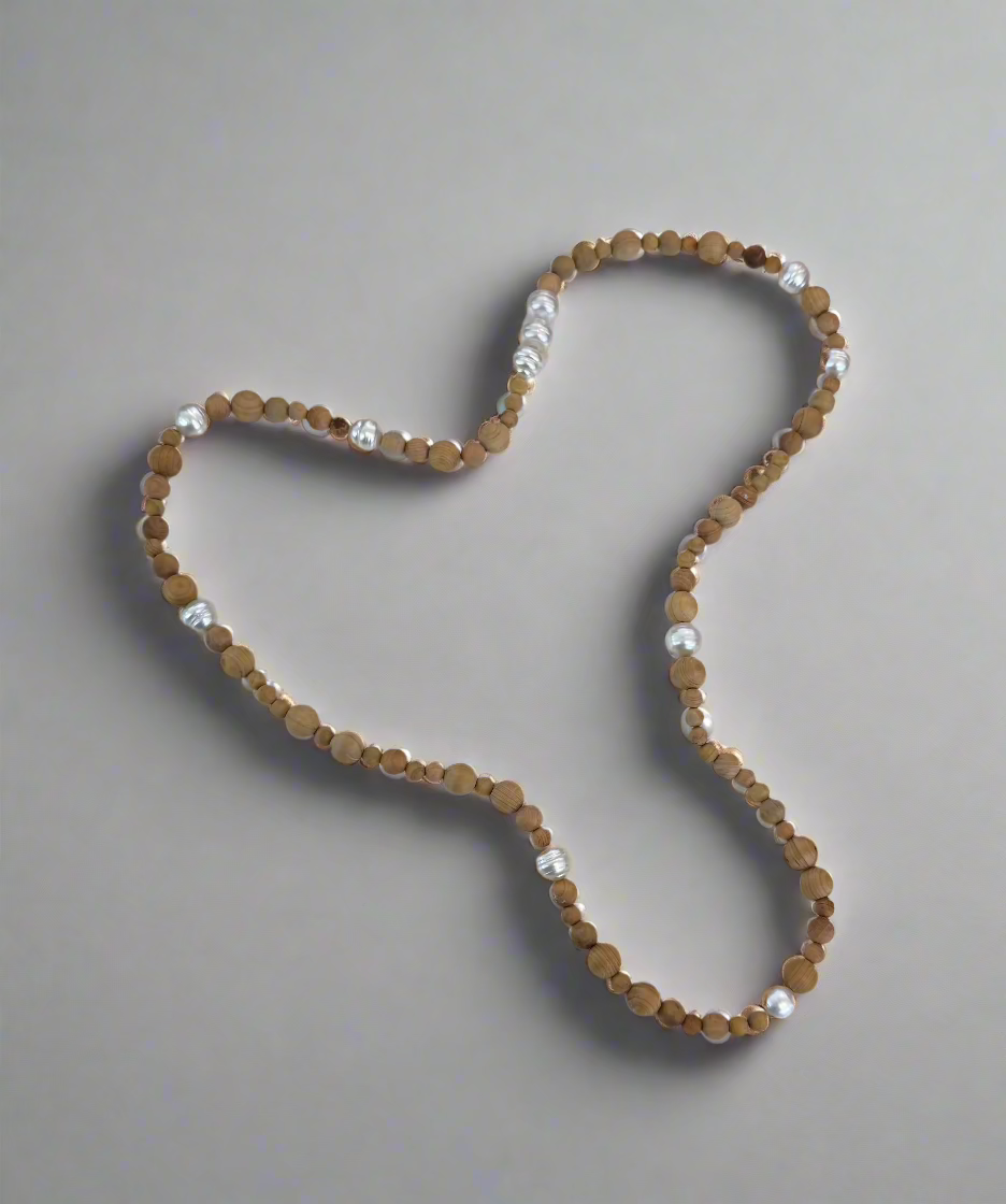 Sandlewood Beads and Australian Southsea Baroque