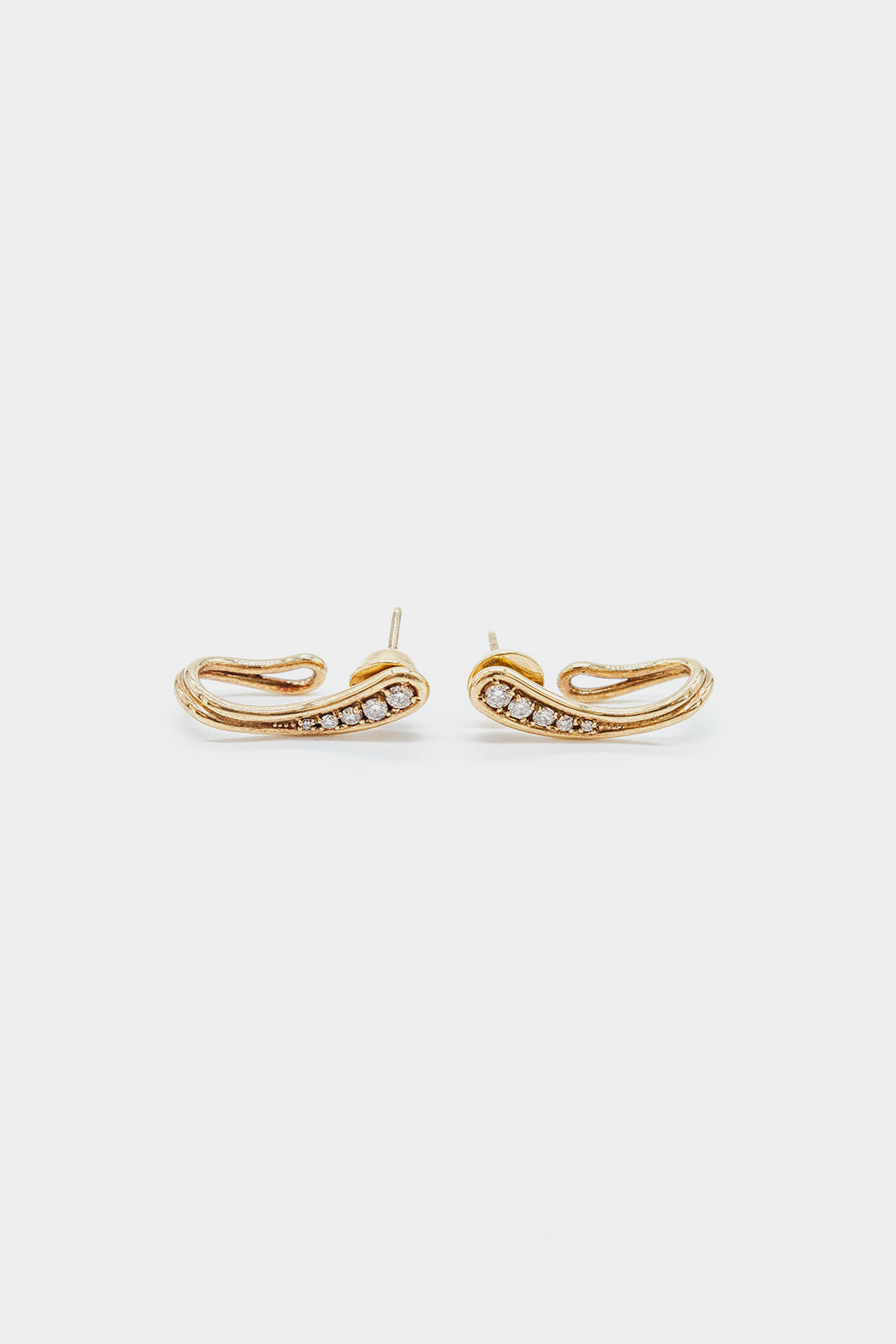 18K Yellow Gold Fluid Diamond Earrings