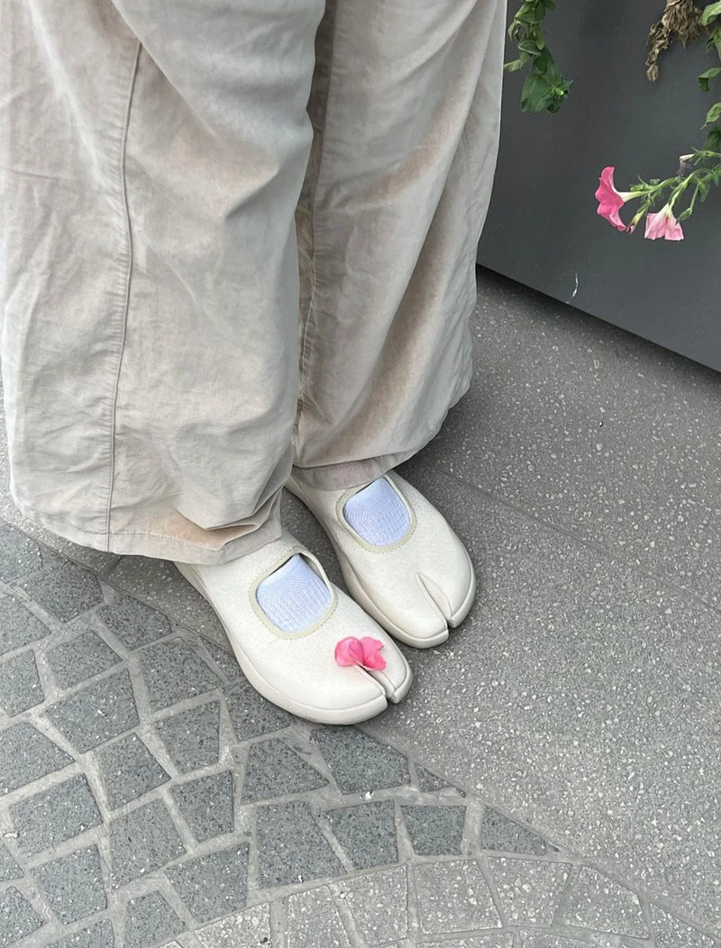 Tabi Sandal