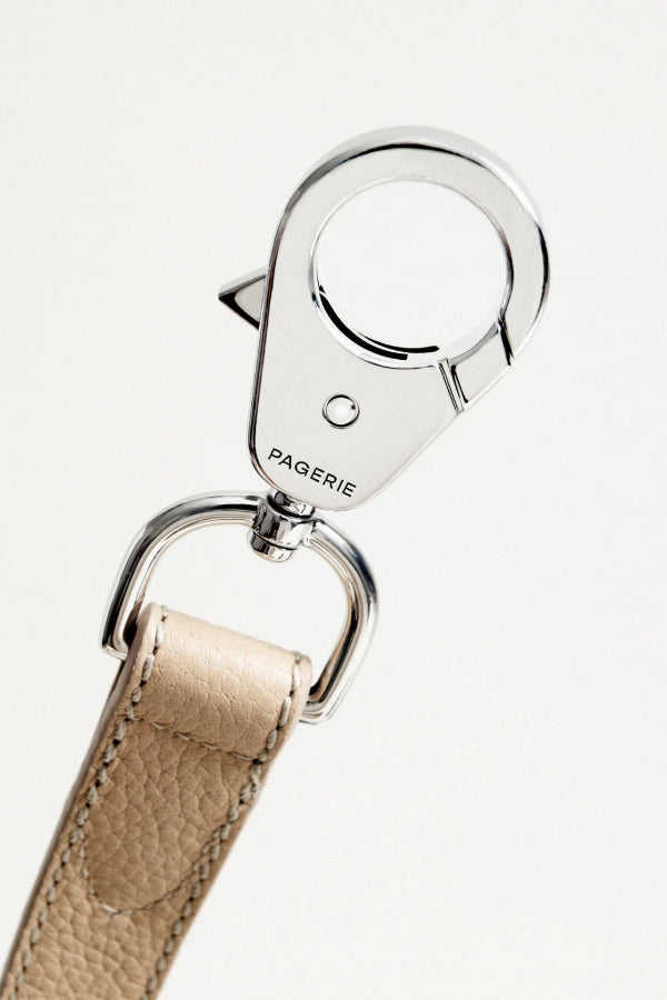 Leash lead view of sand tascher leash on white background, with no model shown.