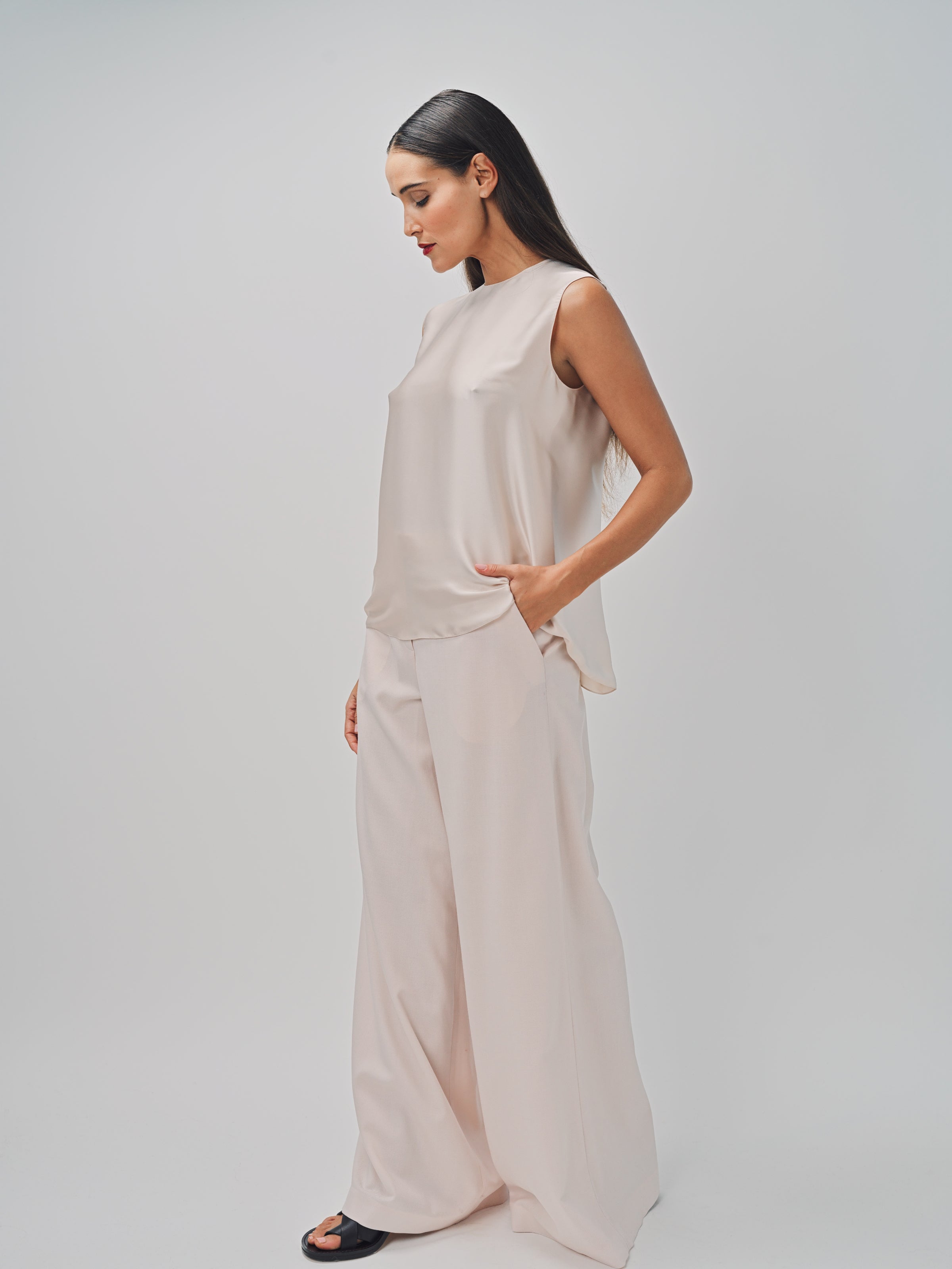 Maison Rabih Kayrouz Light Twill Wool Pants Lune / 36