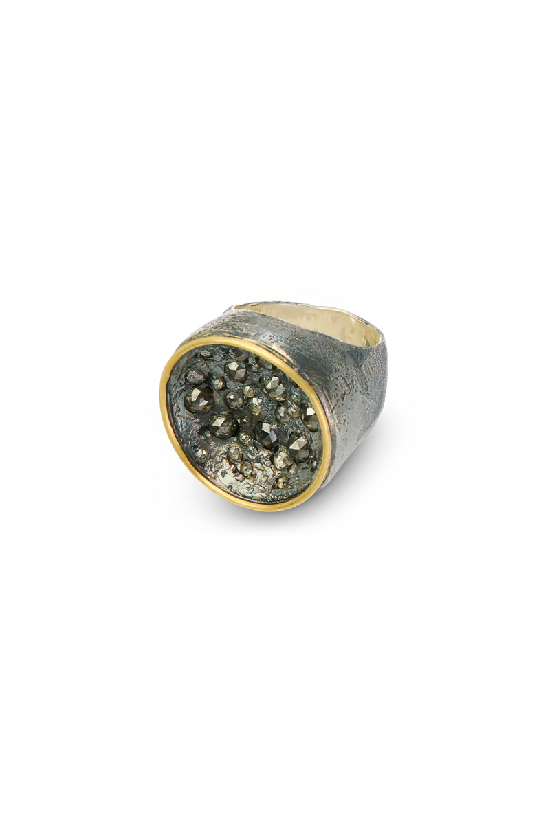 Weekend Ring