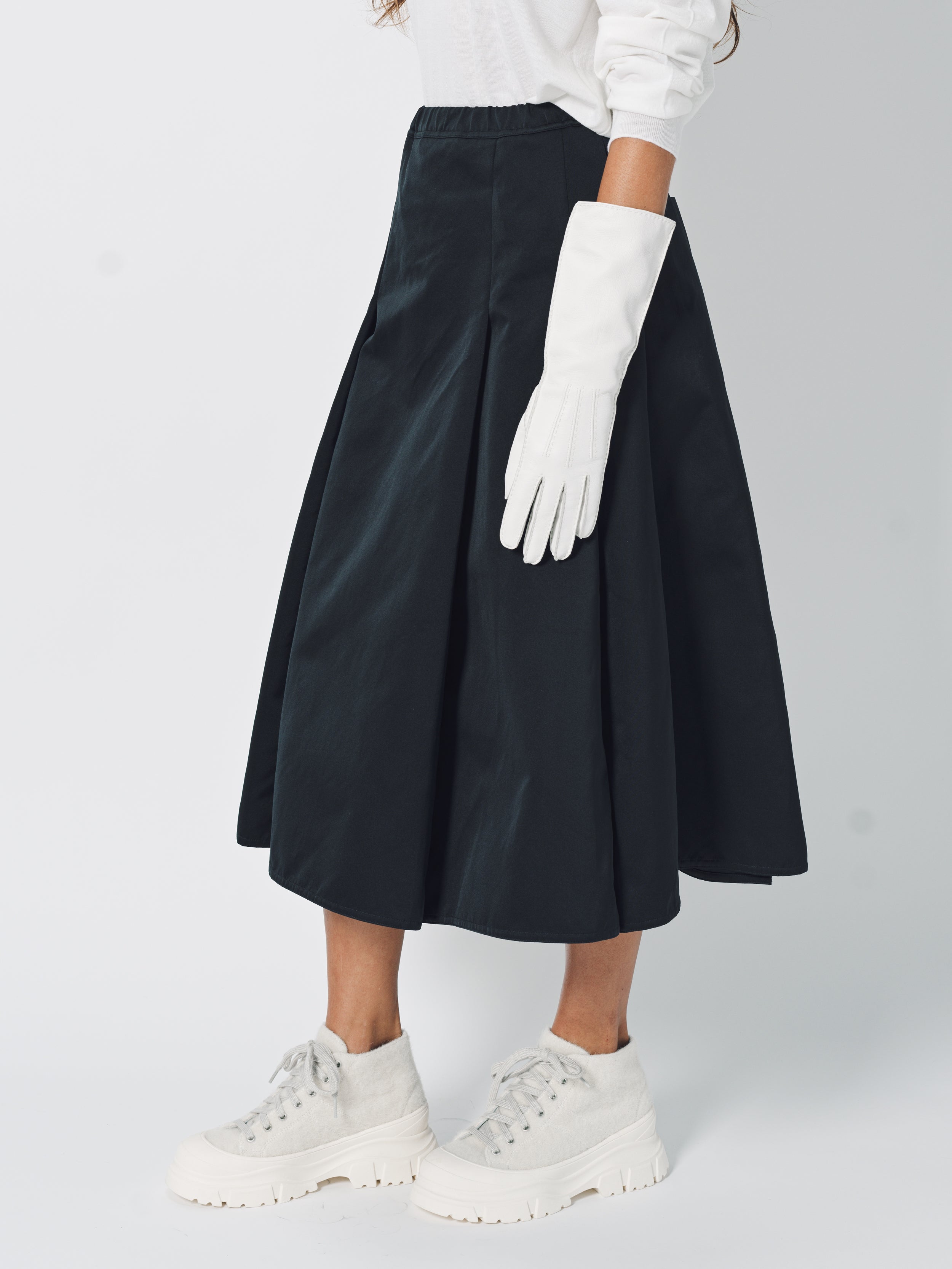 Sofie D'Hoore Sisli Skirt in Satin 32 / Black