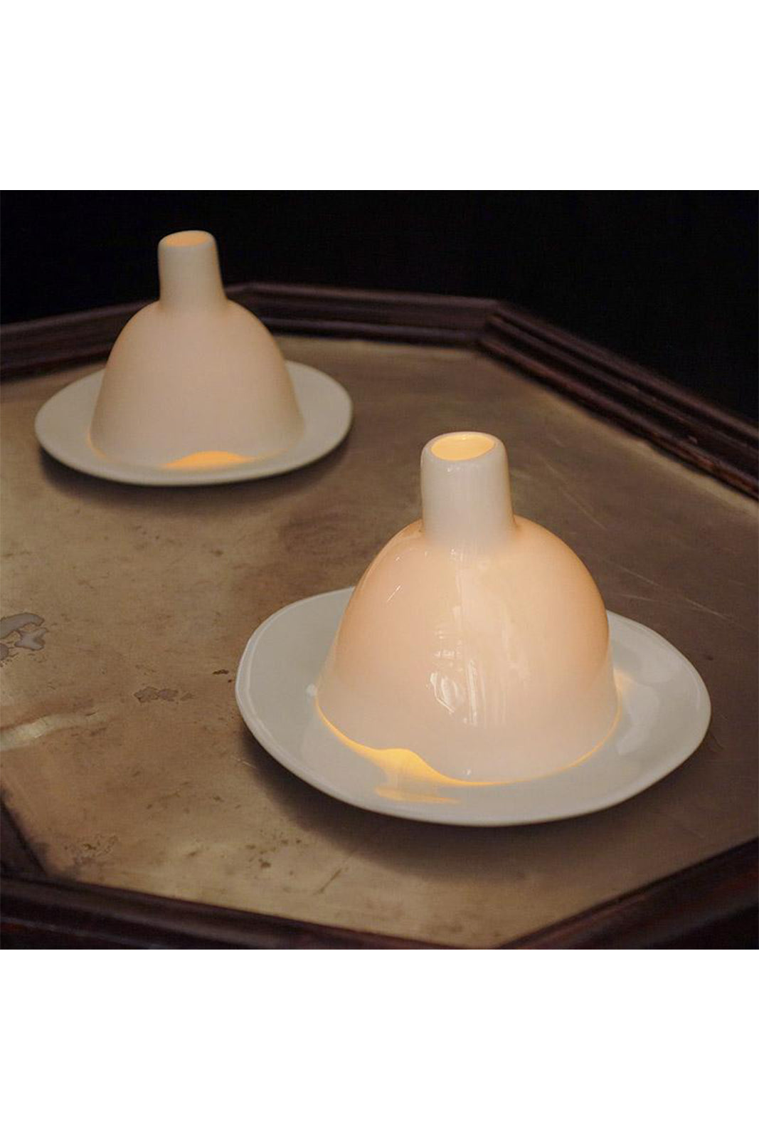tse-tse-smooth-glazed-igloo-porcelain-amarees