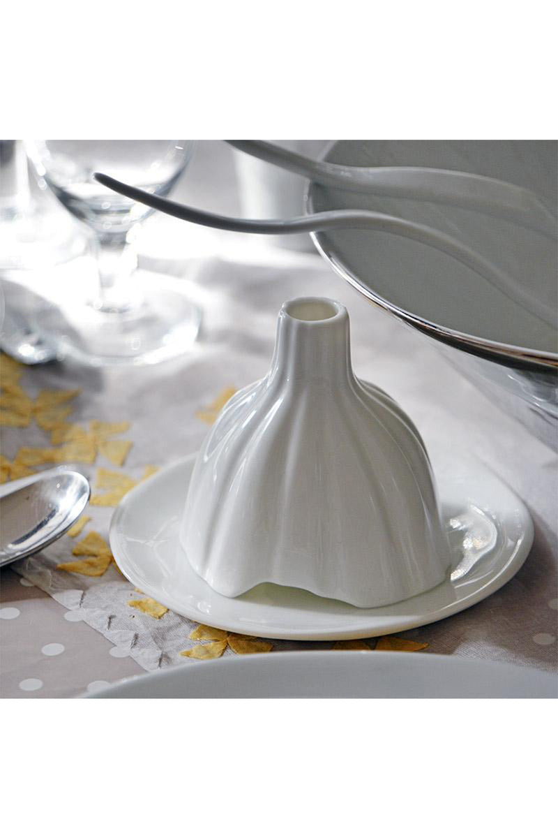 tse-tse-striped-glazed-night-igloo-porcelain-amarees
