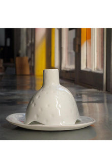 tse-tse-riddled-glazed-night-igloo-porcelain-amarees