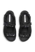 Valeria Sandal
