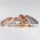 18K White Gold Stretch Wave Bracelet