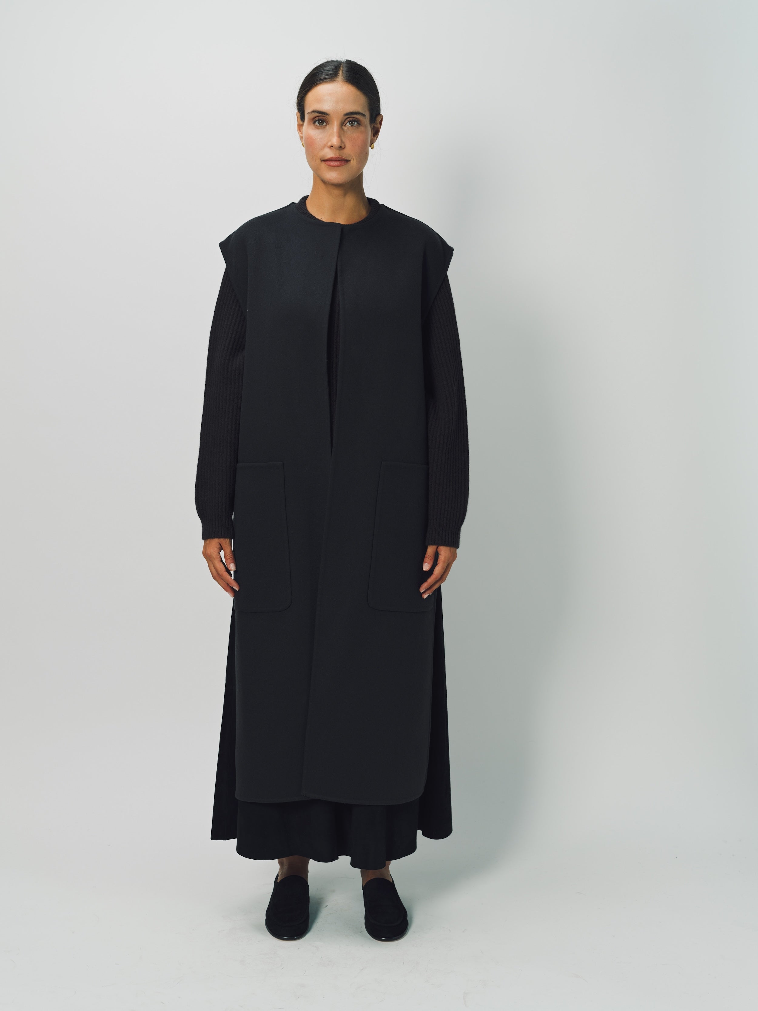 Dusan Cashmere Double Face Long Vest One Size / Black Wood