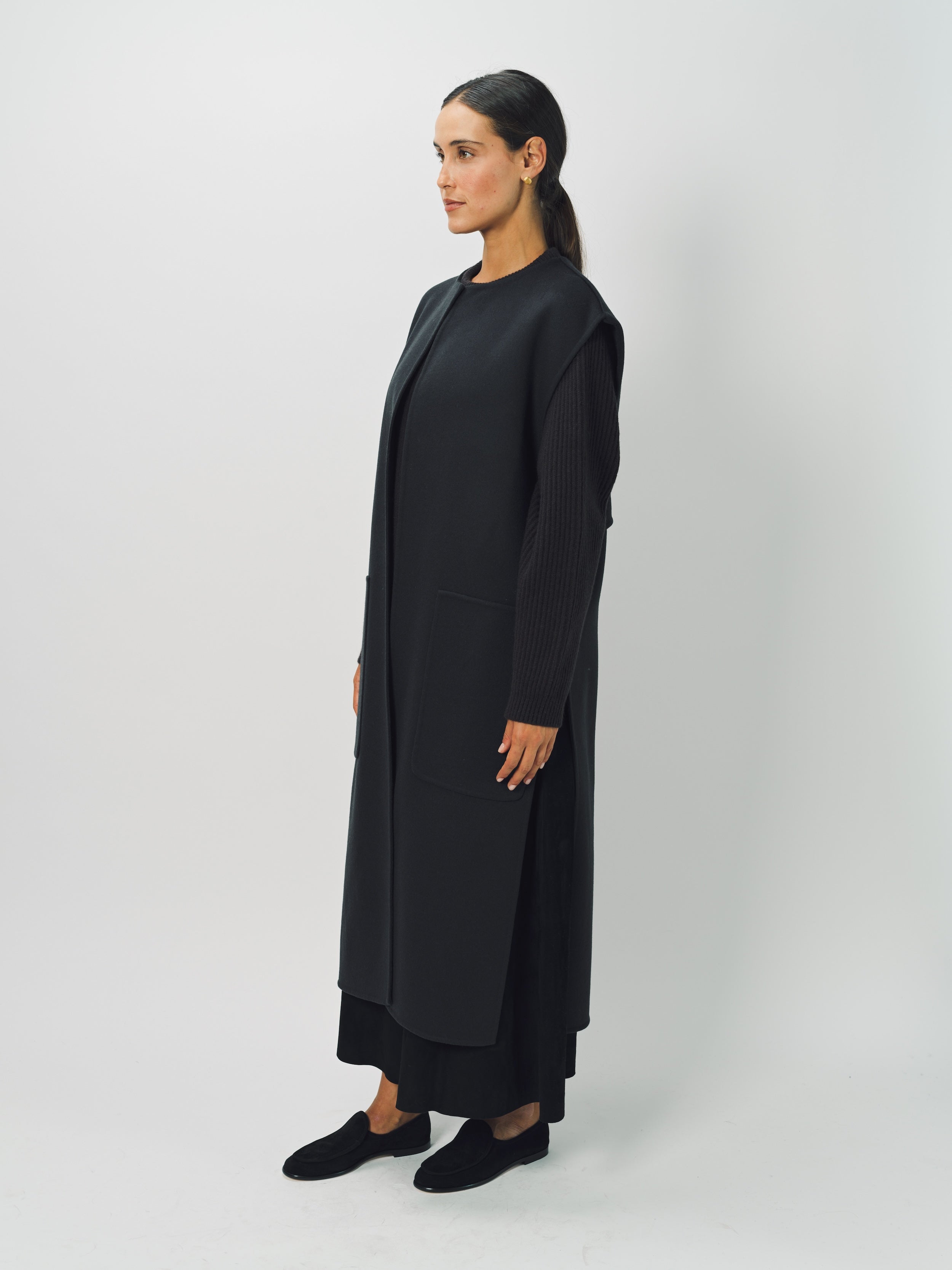 Dusan Cashmere Double Face Long Vest One Size / Black Wood