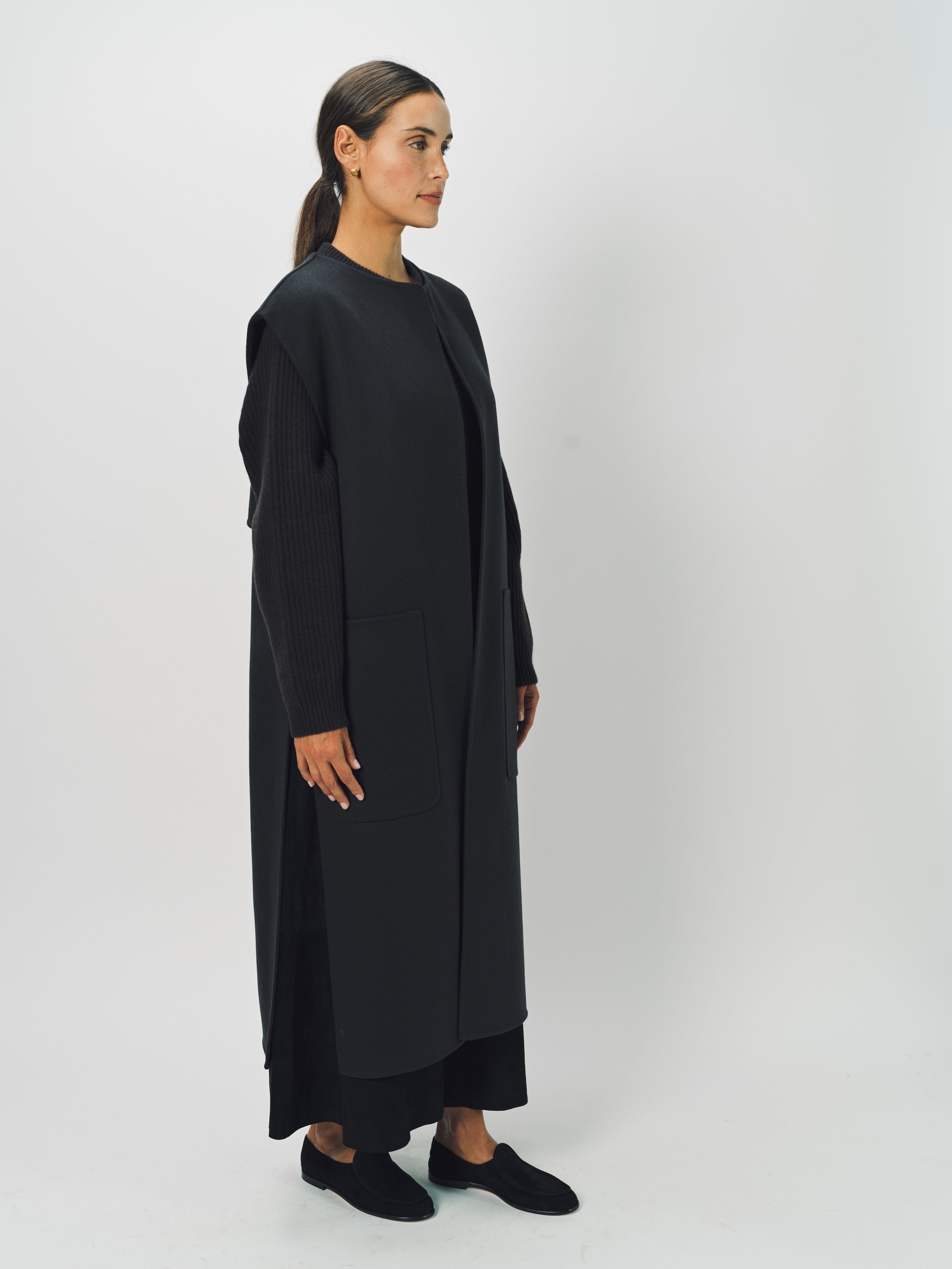Dusan Cashmere Double Face Long Vest One Size / Black Wood