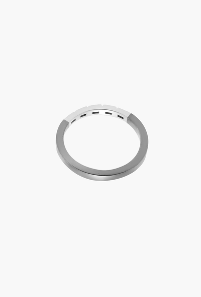 18k White Gold 5 Baguette Diamond Ring