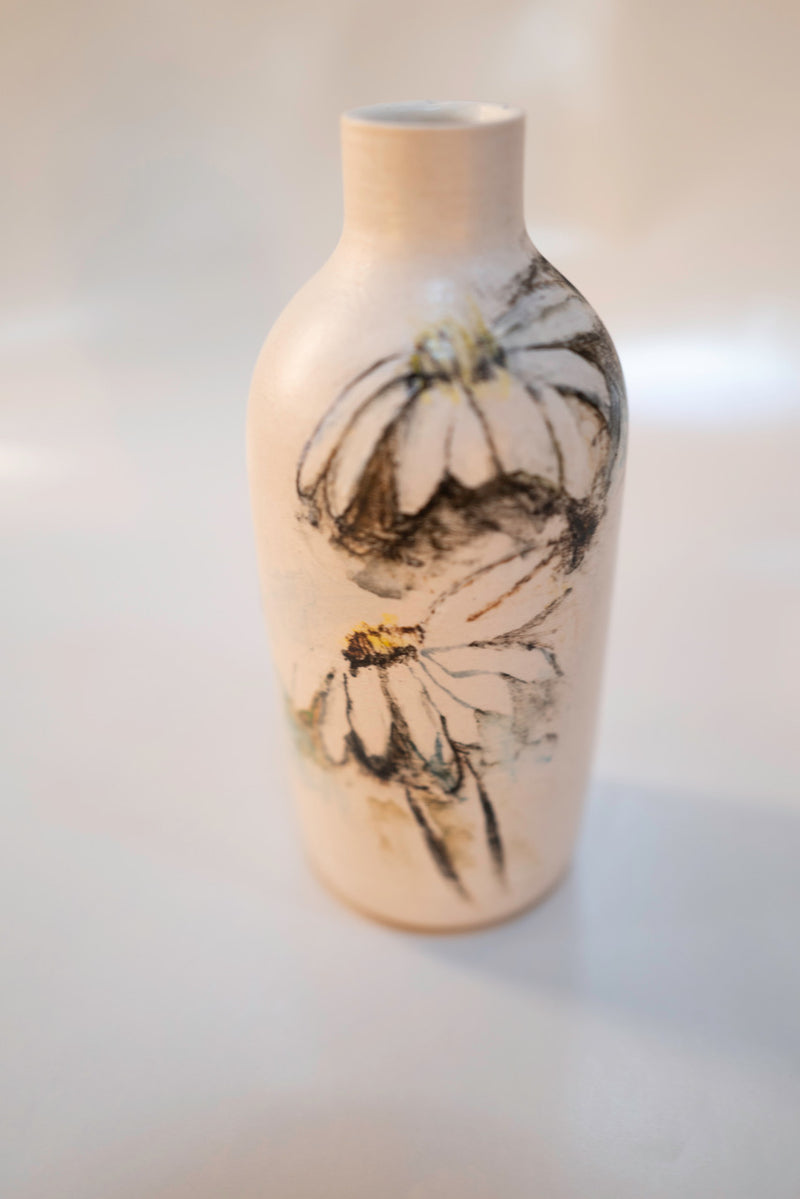 Black and White Daisy Vase