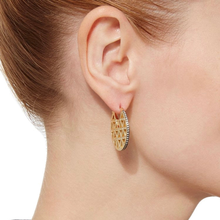 Noor-Fares-Diamond-Gold-Earrings_Amarees