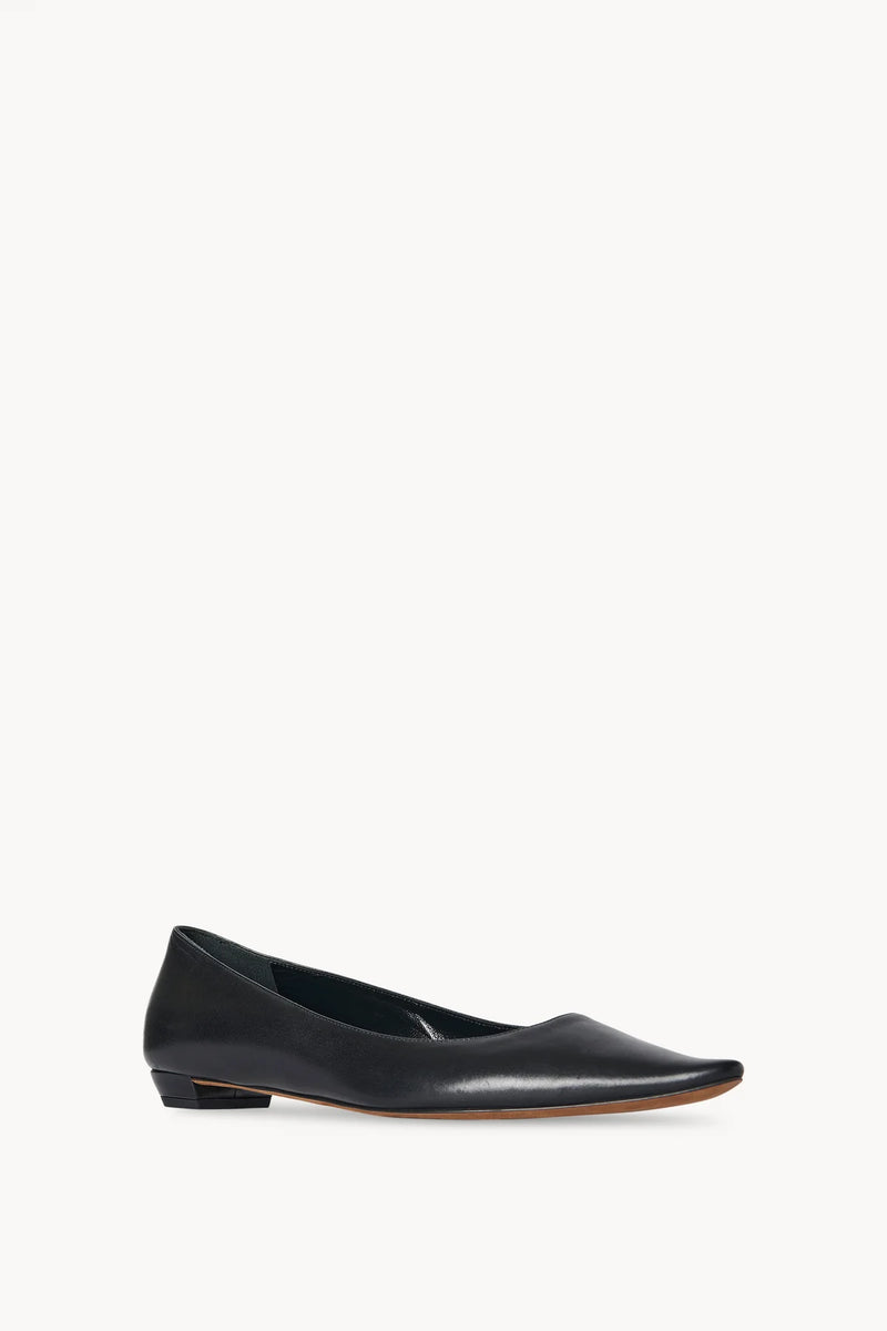 the-row-claudette-flat-black-amarees