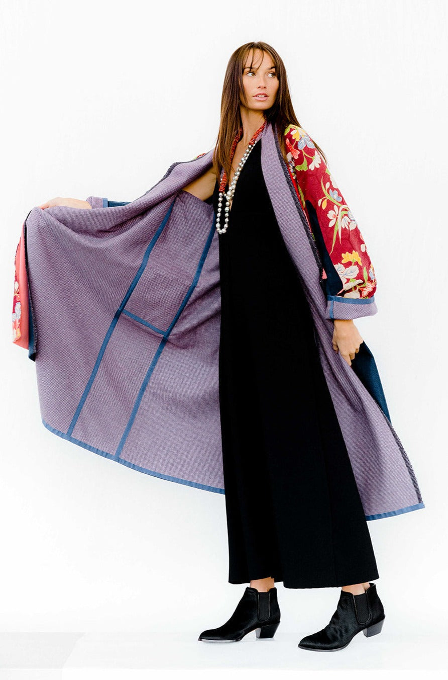 Kimabaya-Geisha-Silk-Kimono-Amarees