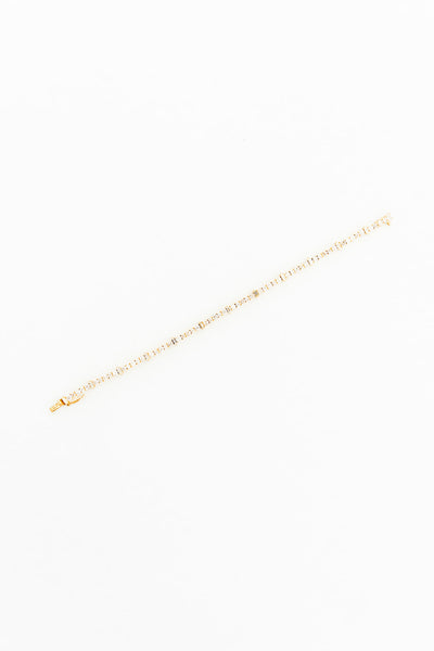 Ileana-Makri-18K-Yellow-Gold-Diamond-Rivulet-Spread-Bracelet-Amarees