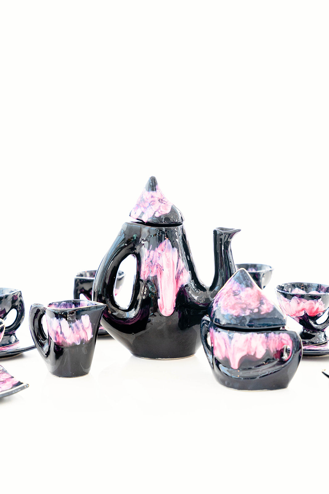 Vallauris Pink Tea Service