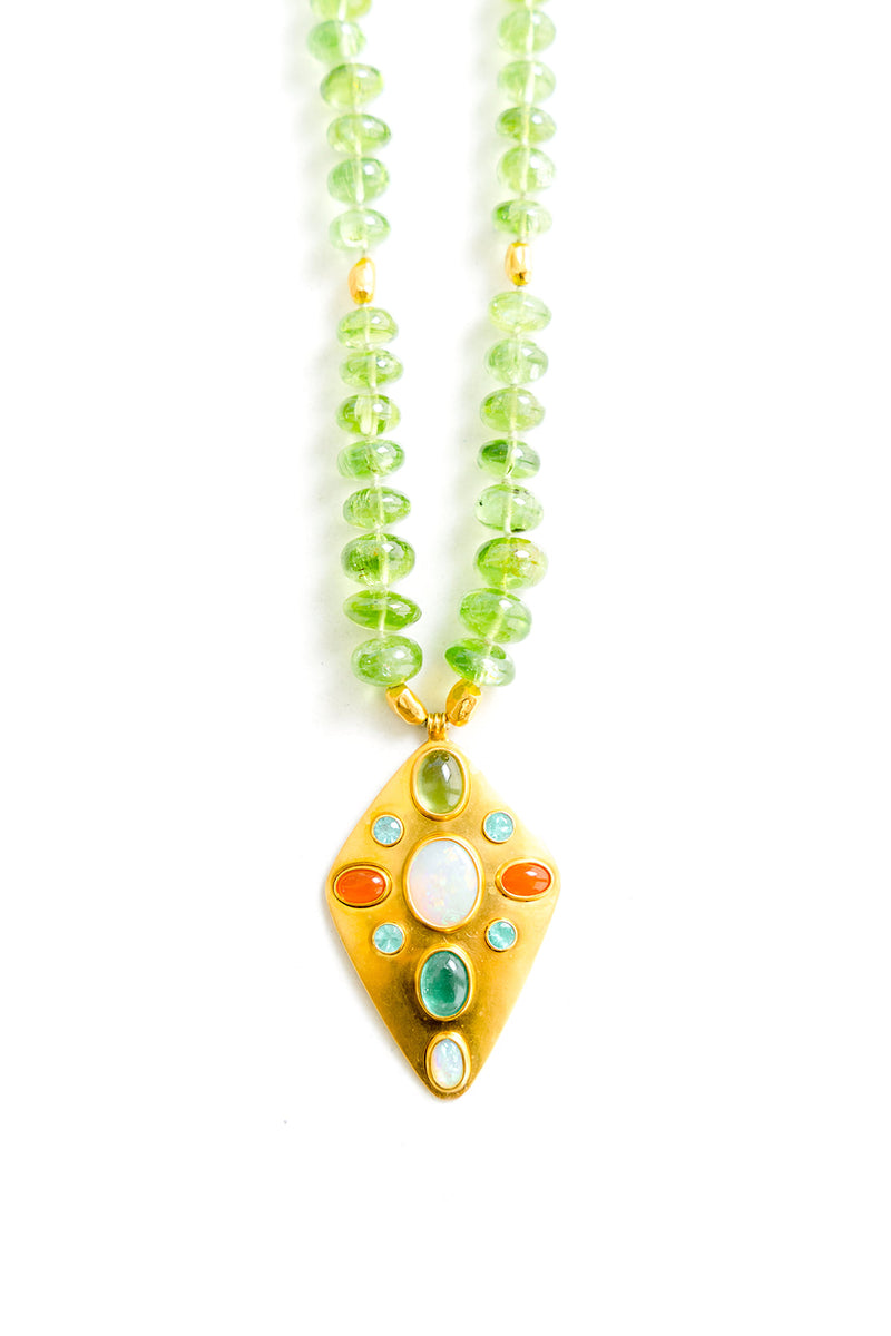 24" Peridot Necklace with Rice Nuggets and 22K Yellow Gold Kite Pendant