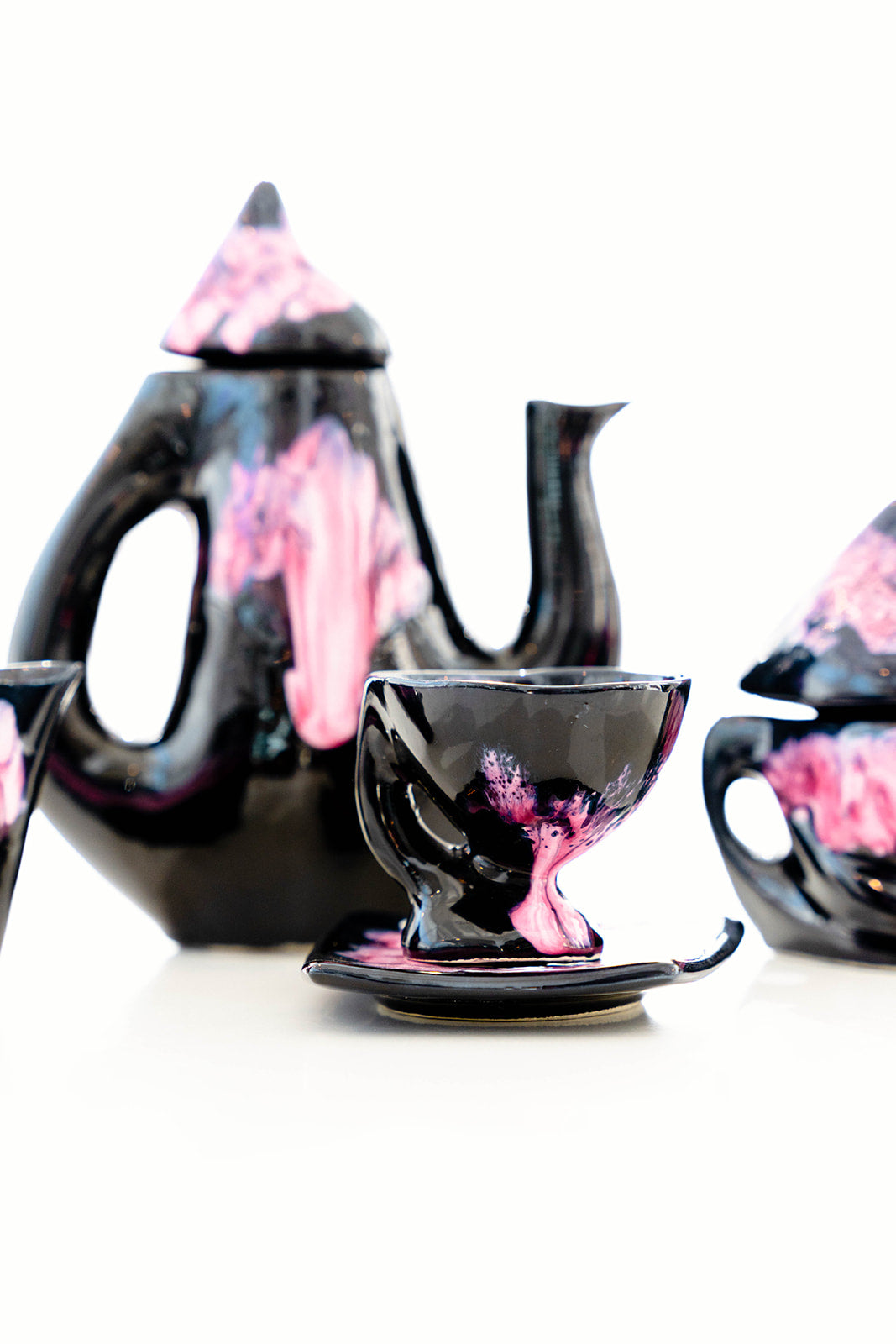 Vallauris Pink Tea Service