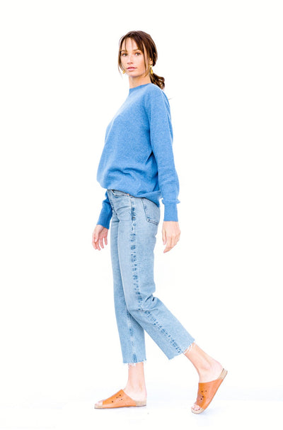 The-Elder-Statesman-simple-crew-sweater-blue-amarees