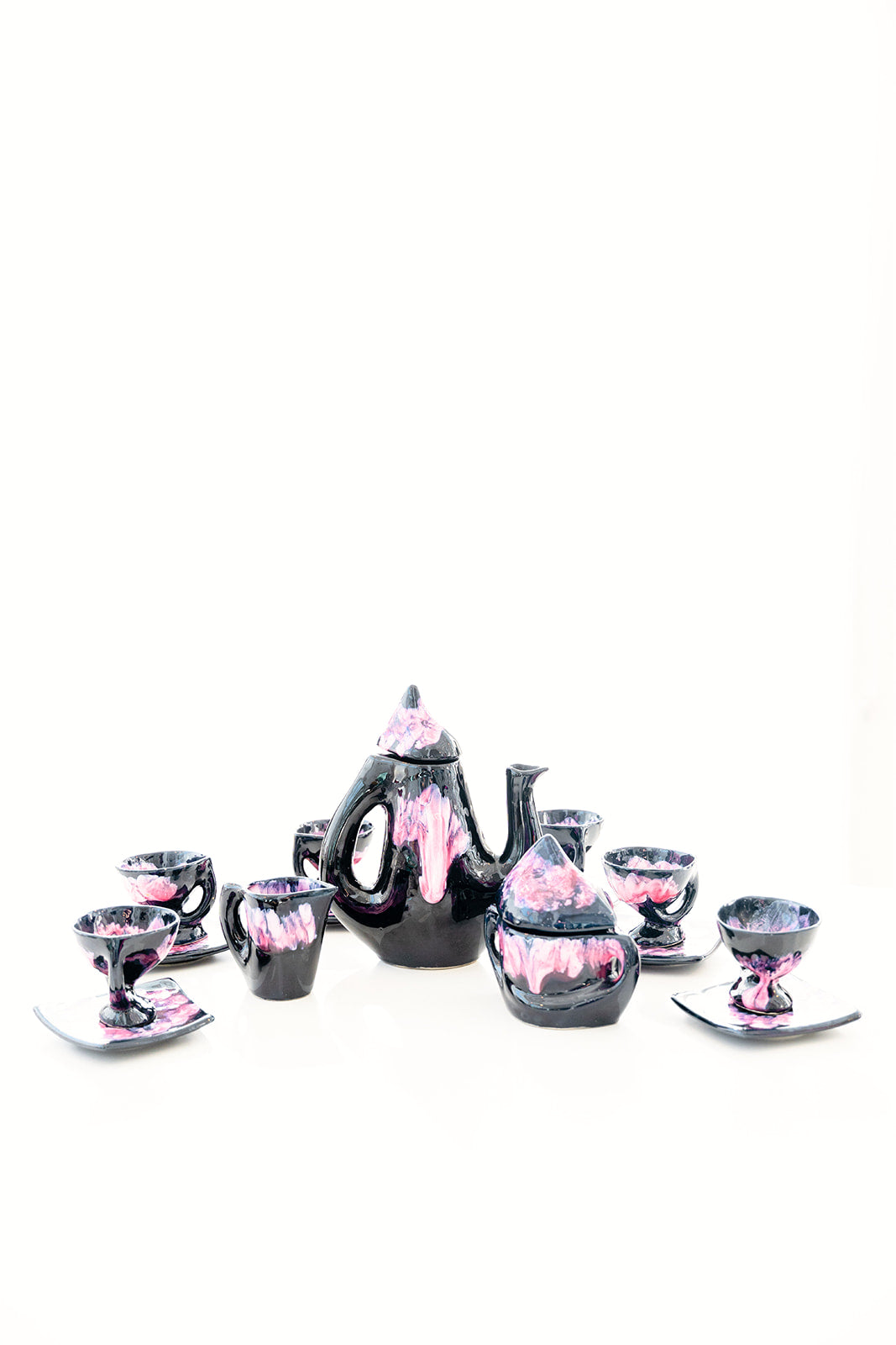 Vallauris Pink Tea Service