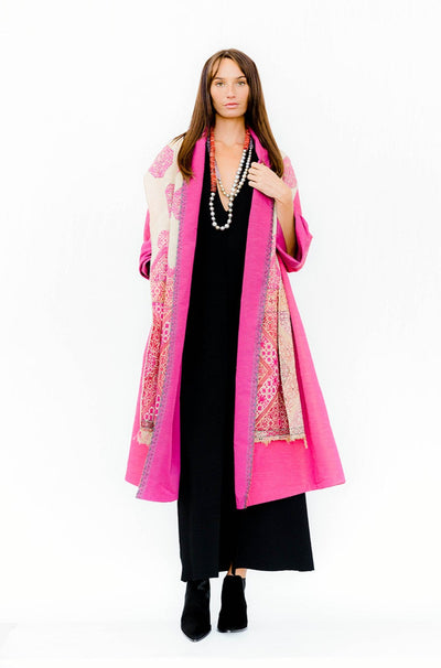 Kimabaya-Samarkand-central-asia-18-century-embroided-kimono-pink-amarees