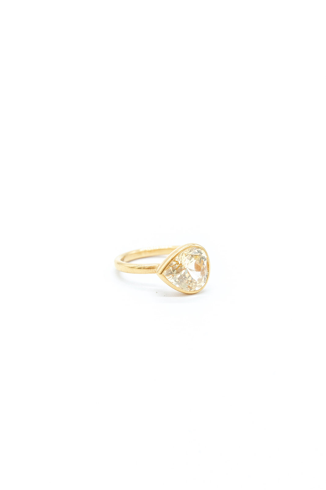 22K Yellow Gold Yellow Sapphire Princess Ring