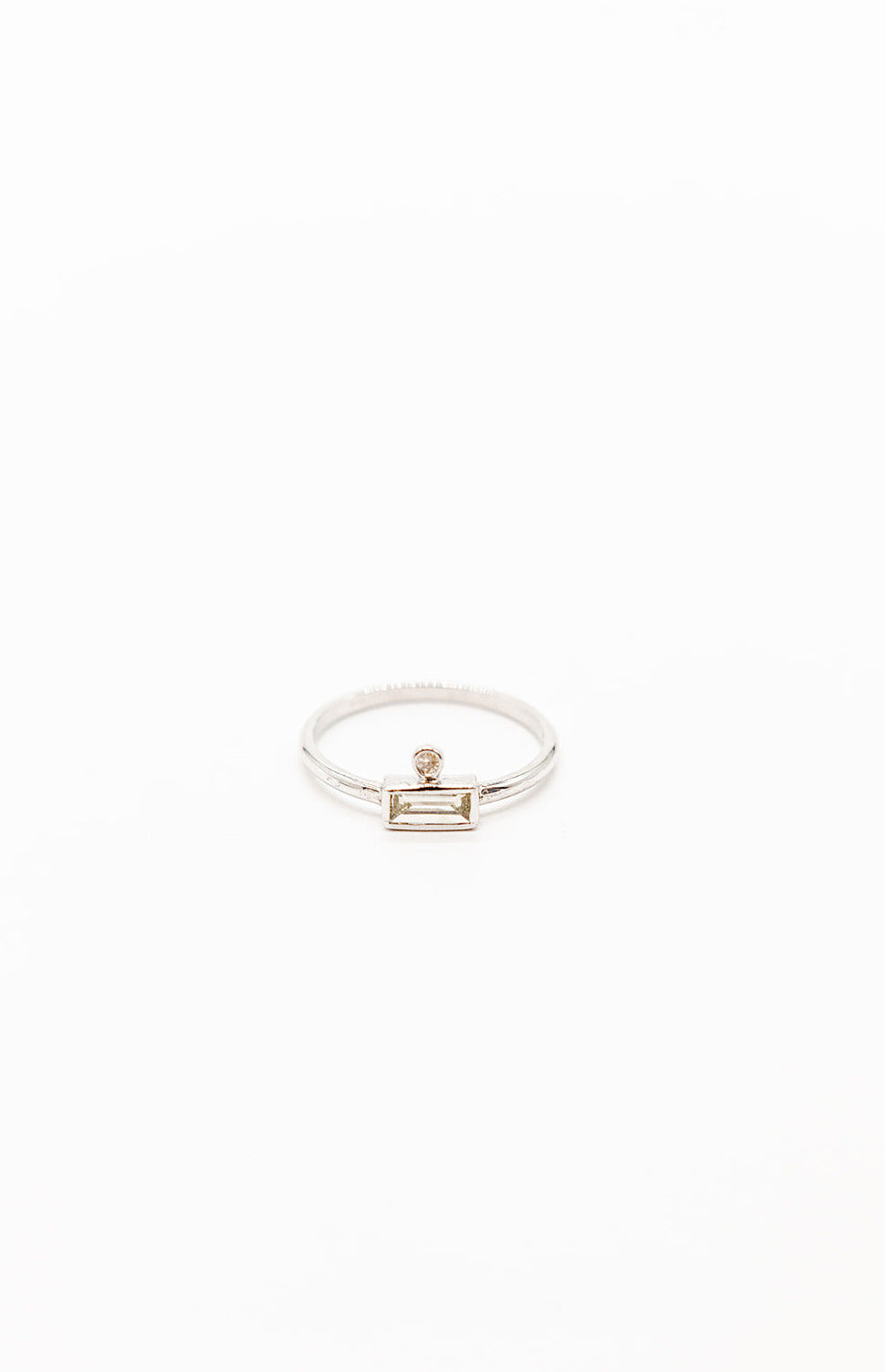 18K White Gold Diamond Baguette Ring