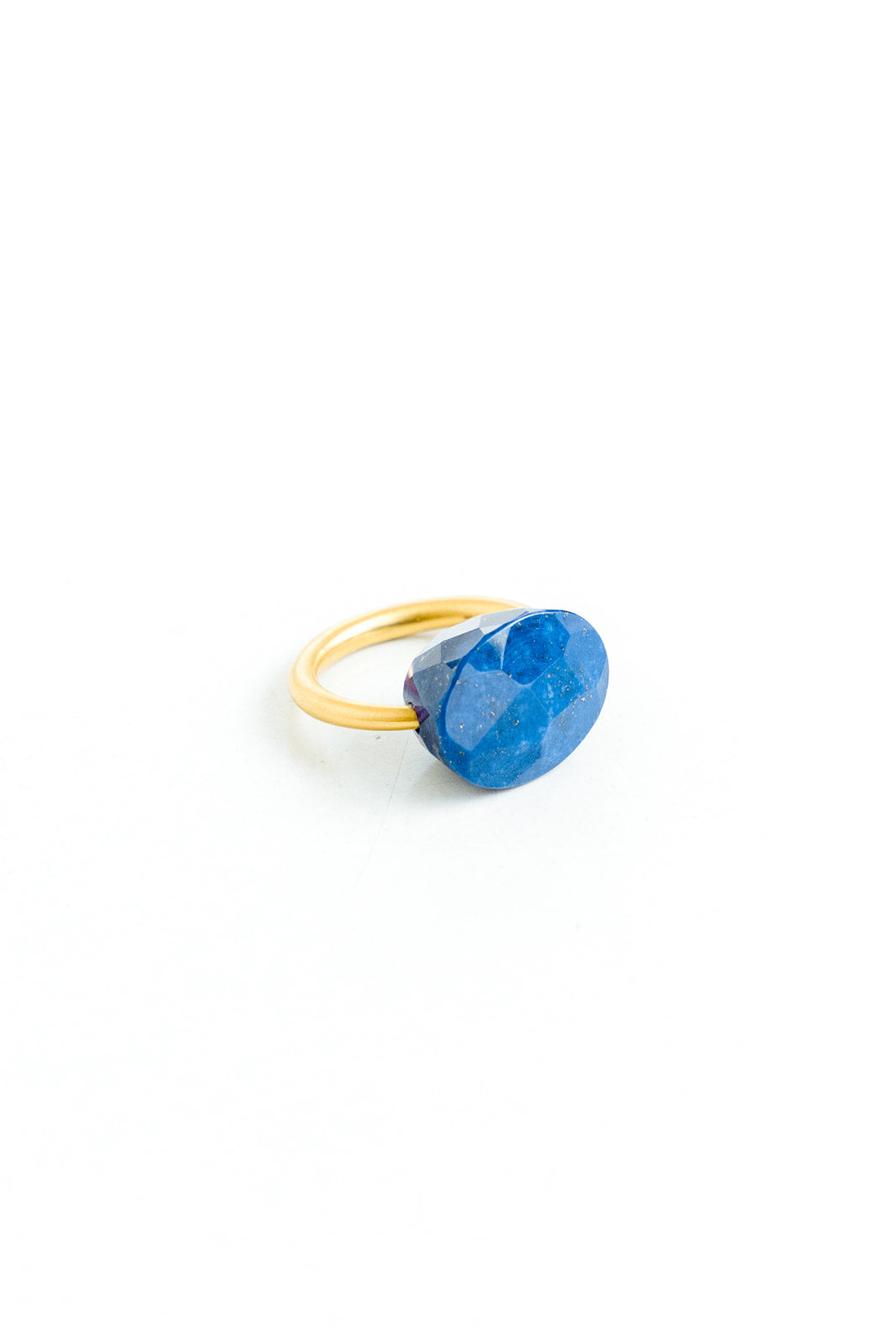 Marie-Helene-de-Taillac-22K-Yellow-Gold-Faceted-Cobalt-Lapis-LazuliRing-Amarees