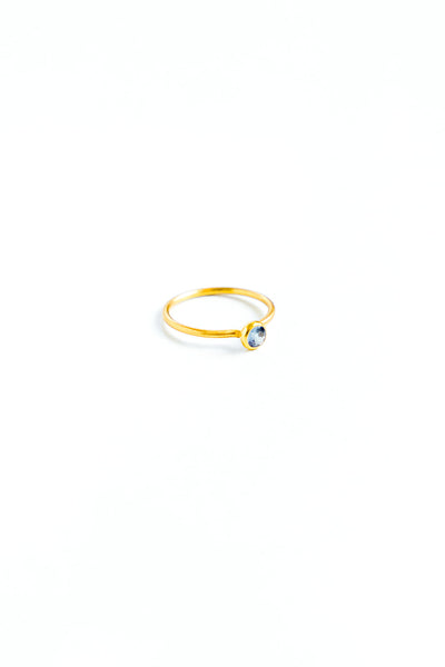 22K Yellow Gold Tanzanite Miniature Princess Ring